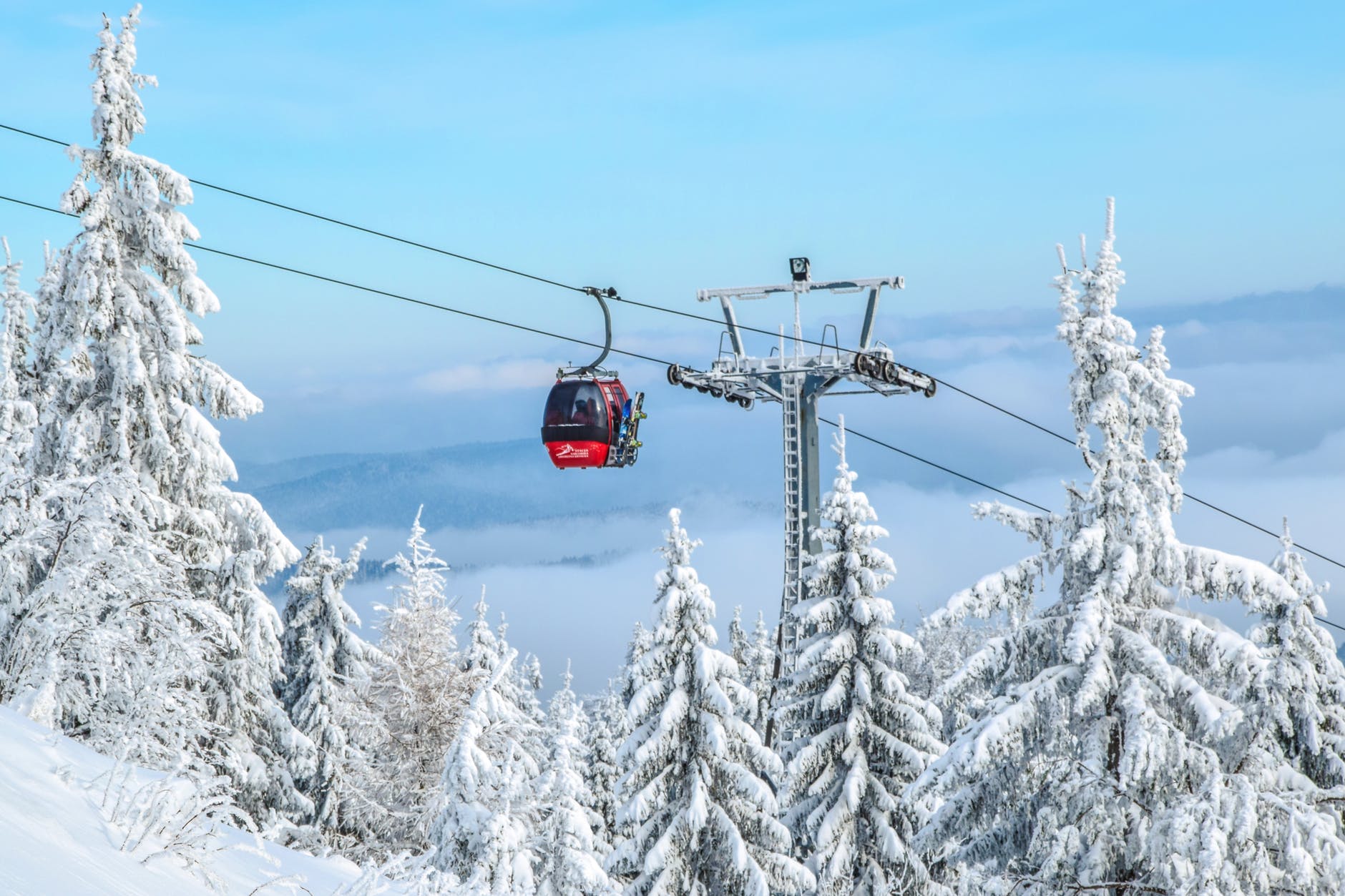 Ski Travel Hack